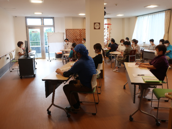 充実の研修制度で知識とスキルアップが可能◎